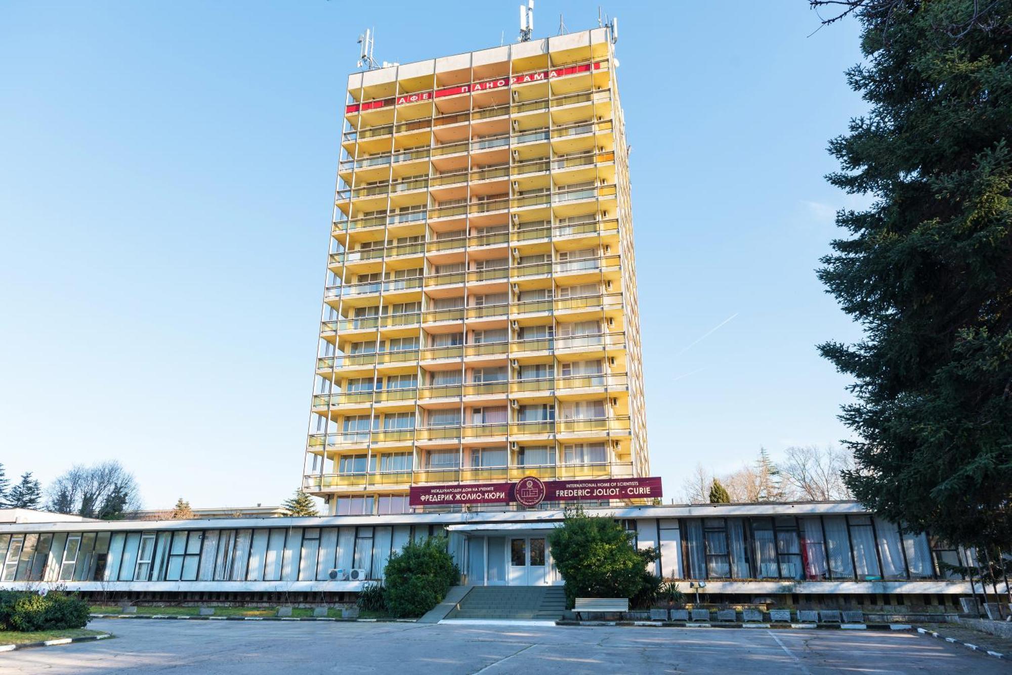 International Home Of Scientists Joliot Curie Άγιος Κωνσταντίνος και Ελένη Εξωτερικό φωτογραφία