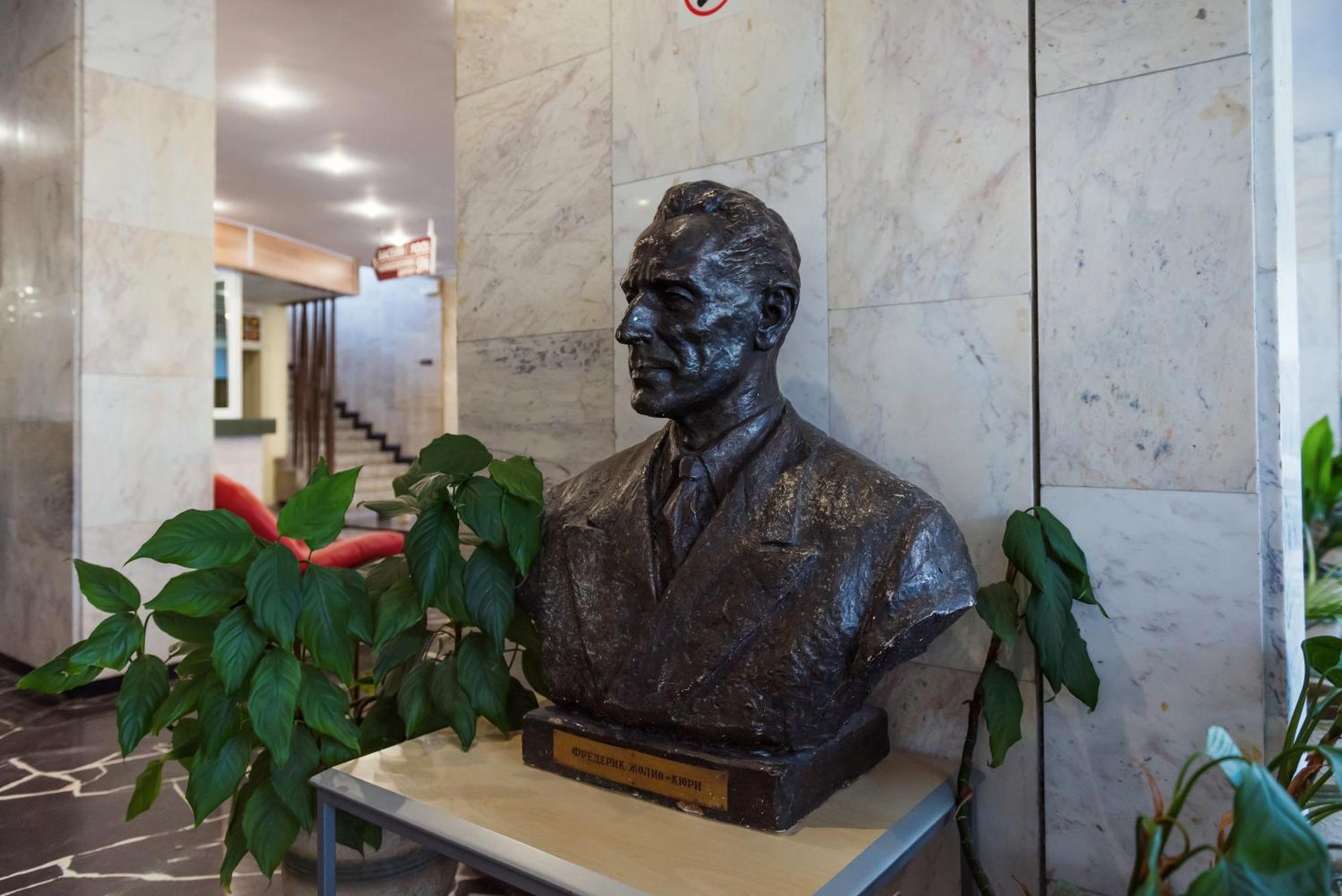 International Home Of Scientists Joliot Curie Άγιος Κωνσταντίνος και Ελένη Εξωτερικό φωτογραφία